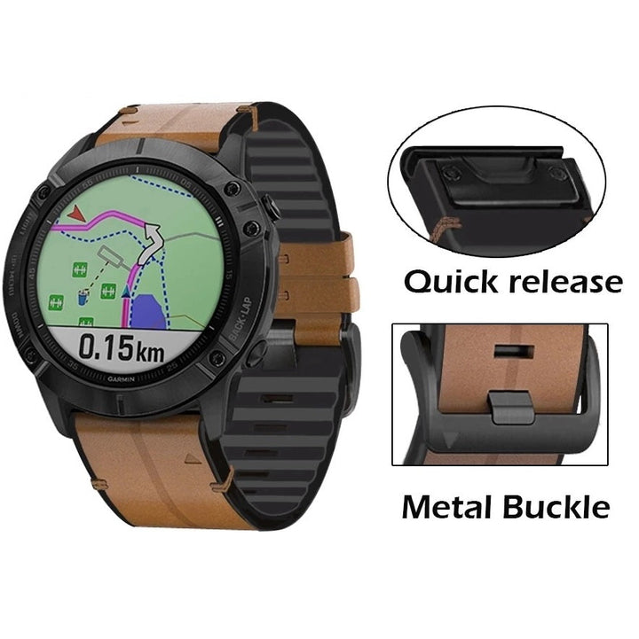 Elegante correa híbrida 22mm para Garmin Fenix 8 7, combina cuero y silicona. Accesorio duradero y versátil.