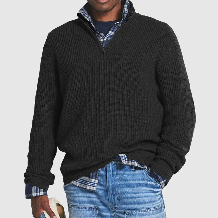 Jersey masculino con cremallera, tejido suave y versátil para ocasiones casuales o elegantes en invierno.