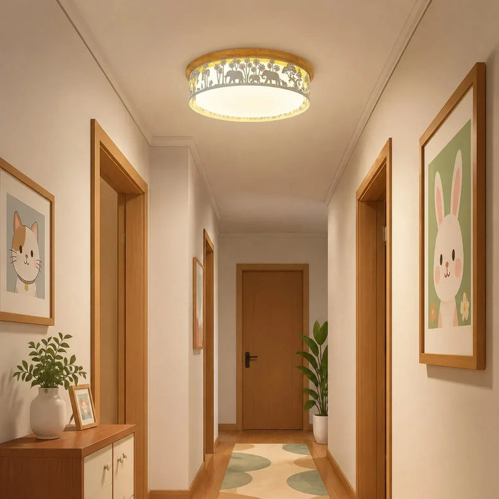 Lámpara de techo LED blanca y verde, con siluetas artísticas para dormitorio infantil.