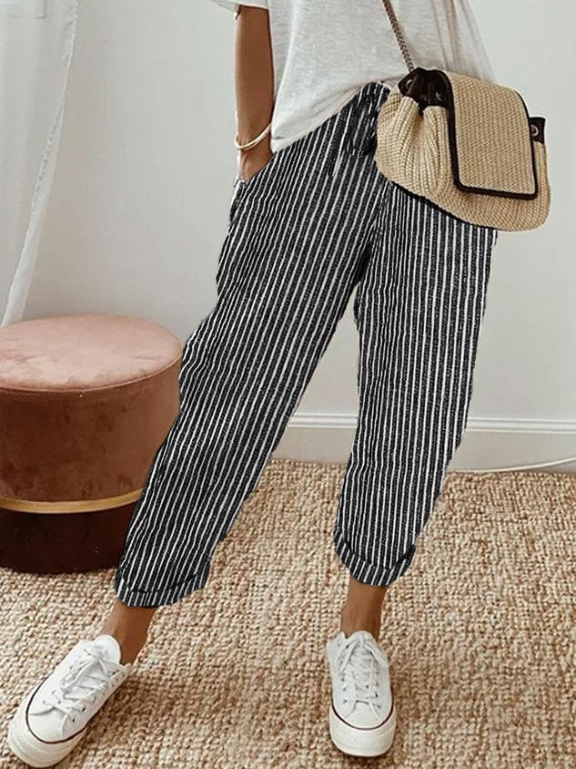 Pantalón ancho fluido Inés, corte moderno y elegante, proporciona confort y libertad de movimiento.