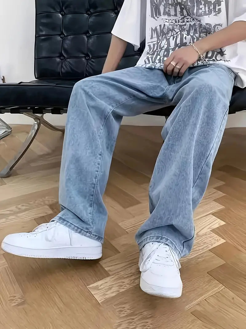 Pantalón holgado y cómodo para hombre, corte baggy oversize. Estilo urbano relajado, perfecto para el invierno casual.