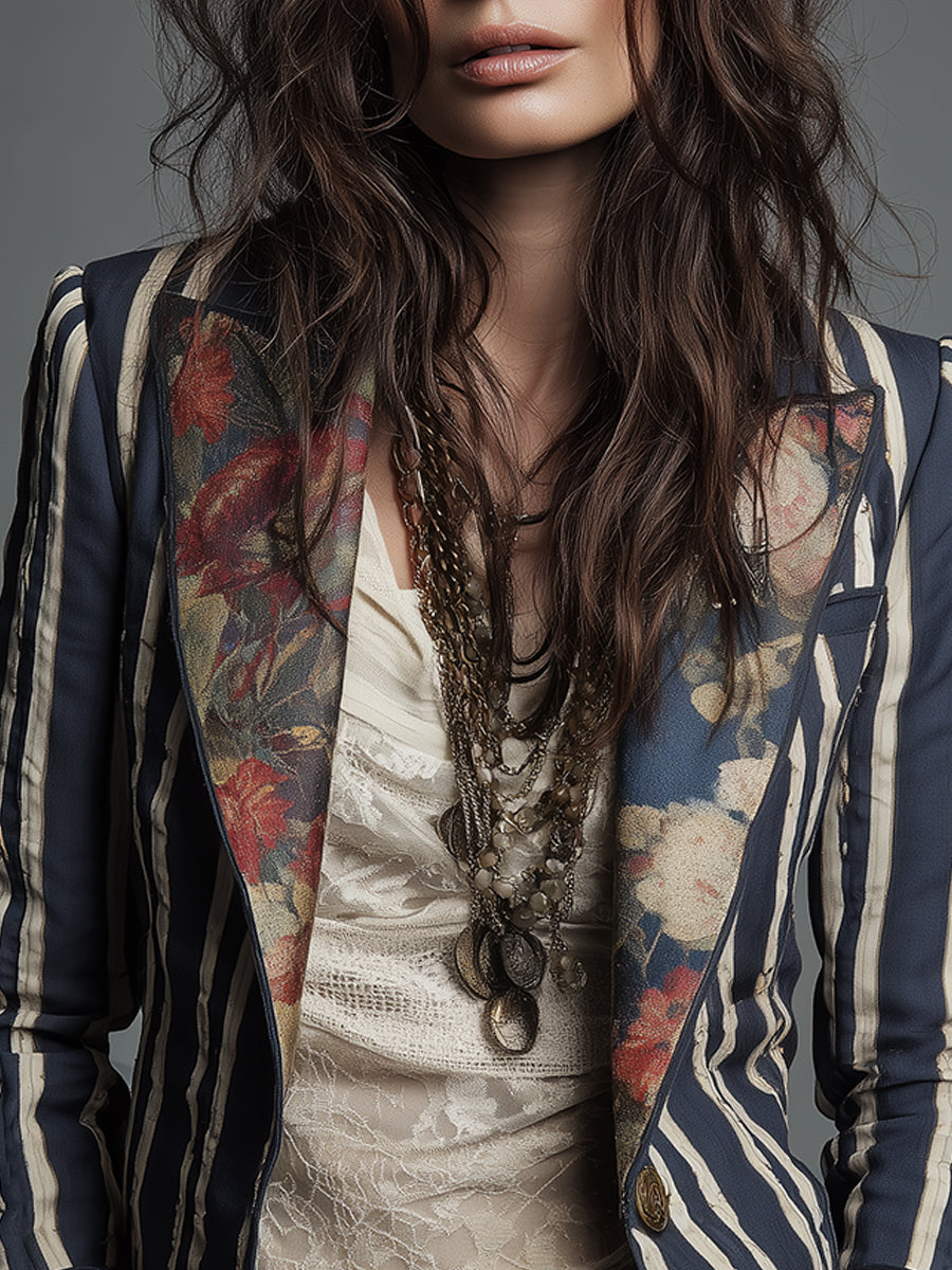 Chaqueta elegante de mujer con rayas y estampado floral, ideal para primavera, verano y otoño.