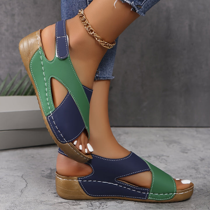 Sandalias mujer, textura suave y plantilla acolchada que brinda confort excepcional en cada paso.