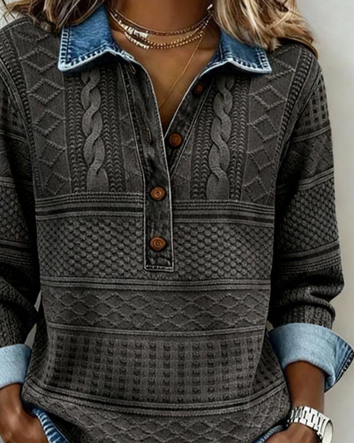 Sudadera hombre casual con medio botón y cuello denim. Estilo moderno para cualquier ocasión.