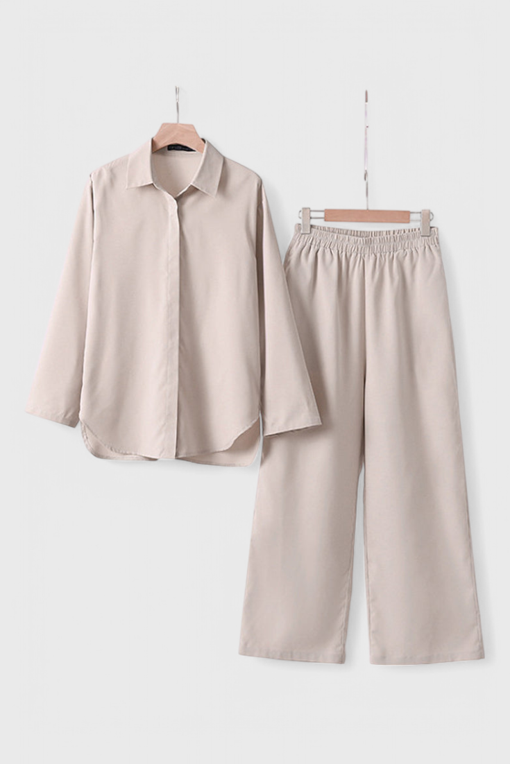 Estiloso conjunto relajado Skye de dos piezas para mujer, perfecto para primavera y verano.