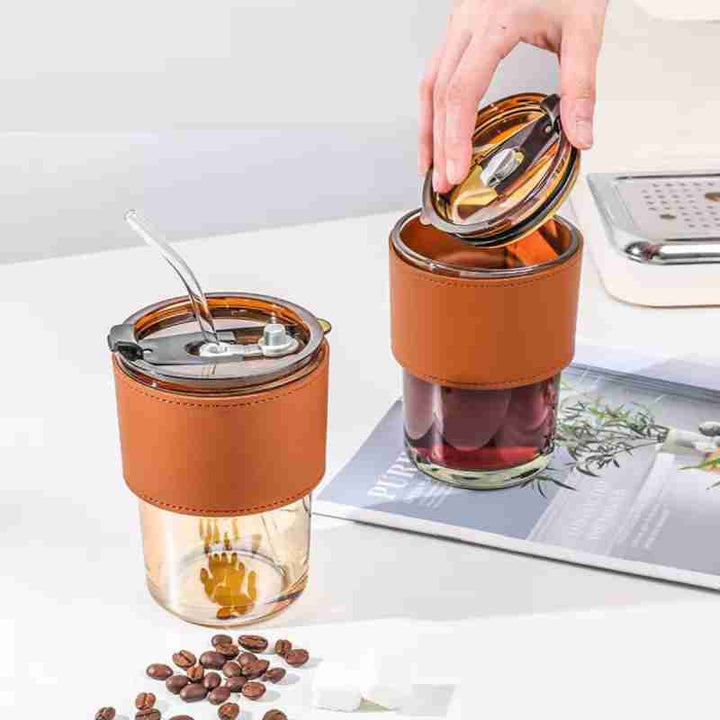 Vaso de café de vidrio ecológico y reutilizable con pajita y tapa, 450 ml, opción sostenible para llevar.