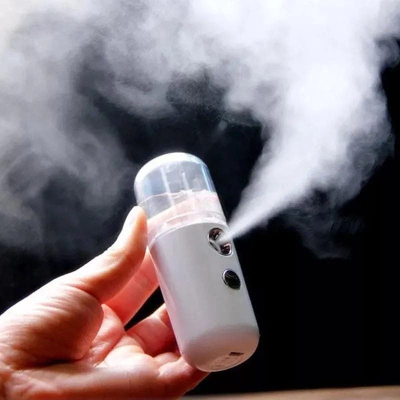Humidificador facial portátil USB para hidratación refrescante de rostro y cuerpo. Ideal para piel seca.