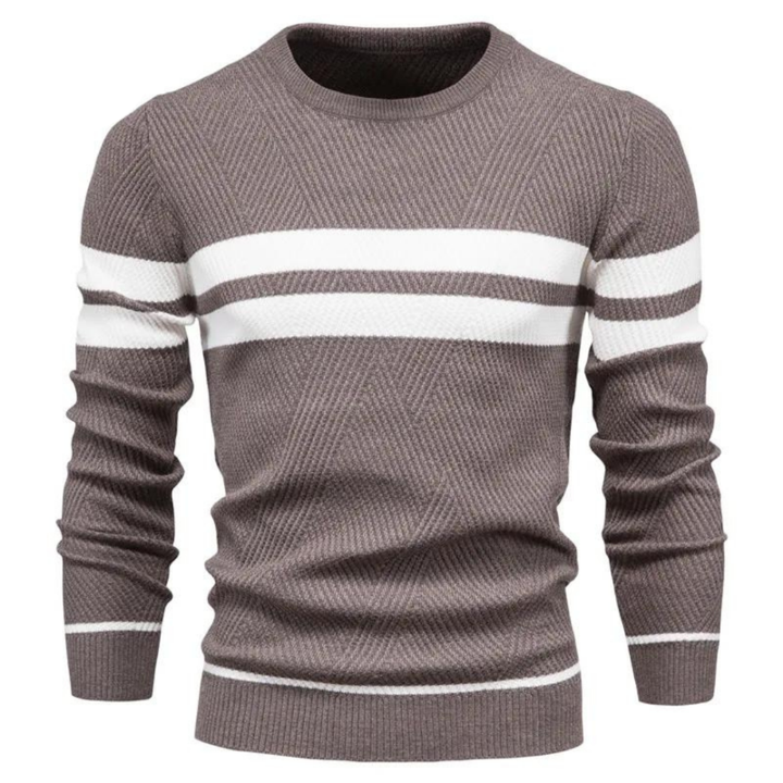 Jersey de punto trenzado masculino. Suave, cálido y moderno para un look casual de invierno.