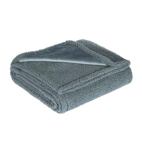 Manta protectora impermeable, tacto suave, ideal para mascotas y niños. Ofrece confort y seguridad a tus muebles.