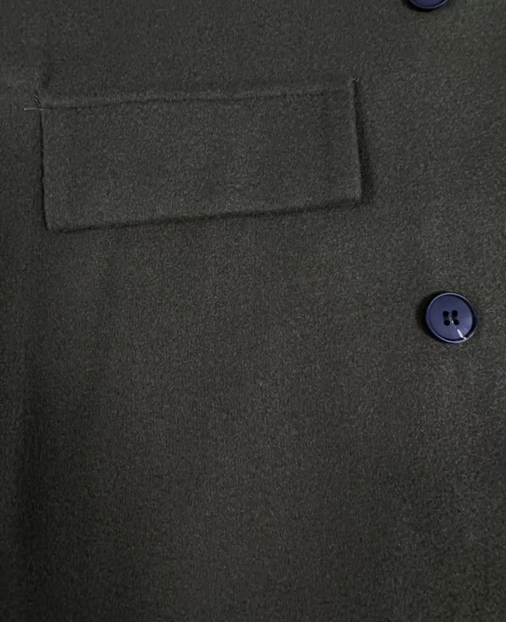 Abrigo elegante para mujer, doble botonadura, largo hasta la rodilla, moda de invierno.