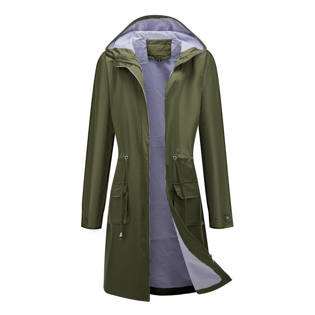 Gabardina impermeable clásica de mujer, abrigo imprescindible para la lluvia. Moda elegante y funcional.