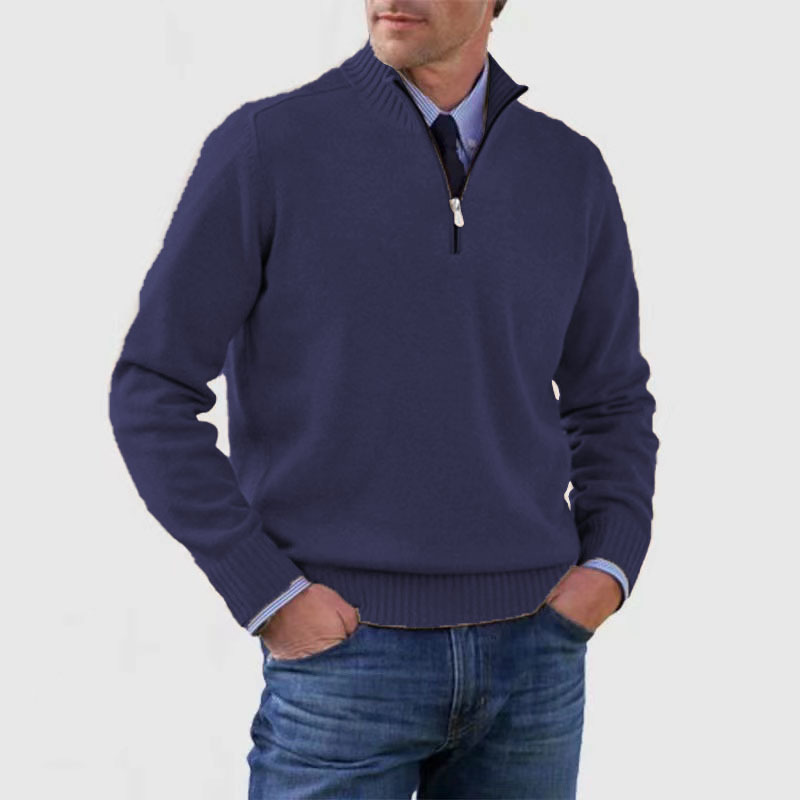 Suéter de punto gris para hombre con media cremallera. Perfecto para un look casual de invierno.