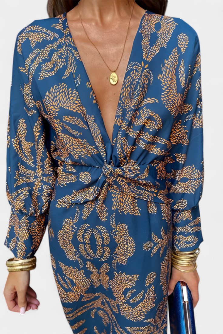 Vestido largo Elara con nudo frontal, escote V. Ropa femenina de estilo moderno, ideal para fiestas y celebraciones.