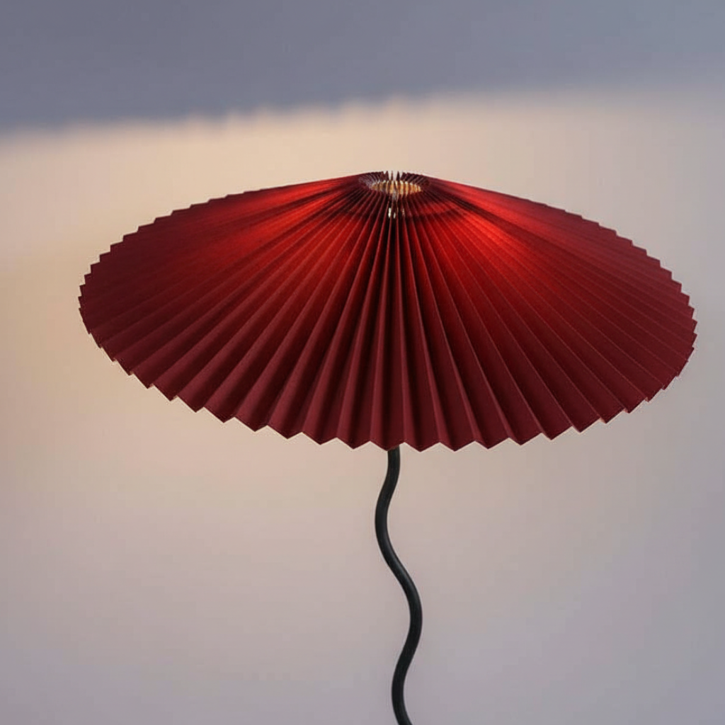 Moderna lámpara de pie Élan Silhouette para iluminación interior. Diseño único, luz cálida.