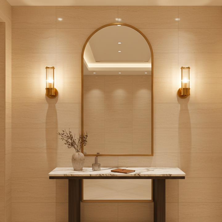 Elegante luz de pared LED dorada, mejora la iluminación de tu baño moderno.