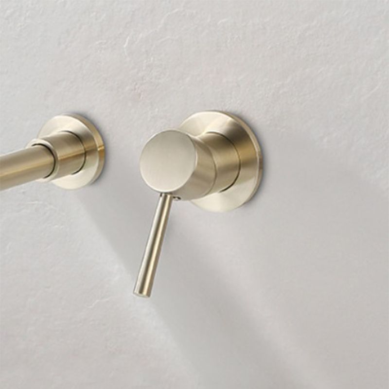 Grifo de lujo para baño, monomando de pared en cromo brillante, moderno.