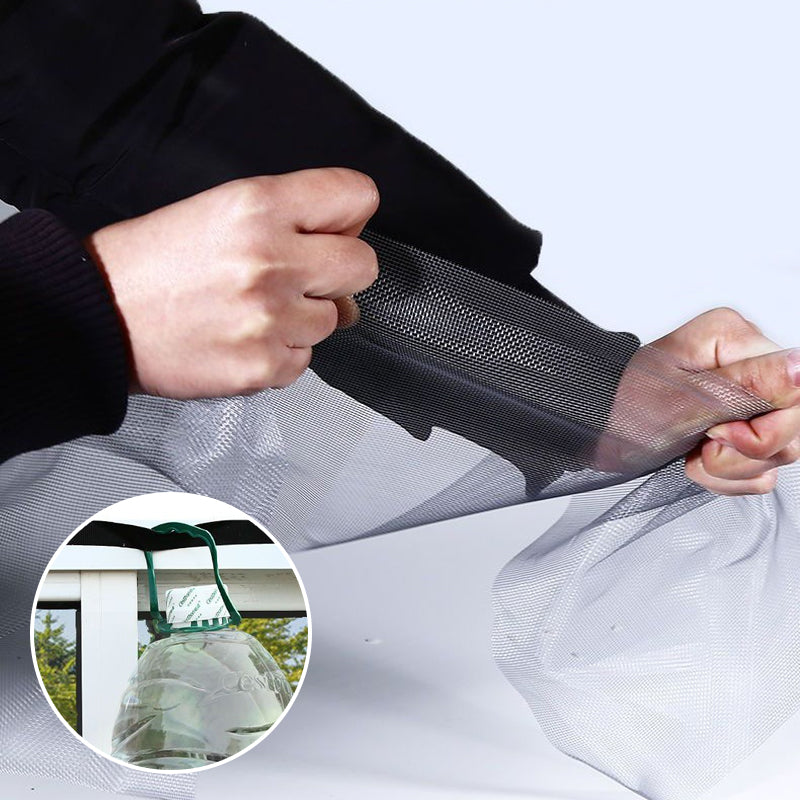Mosquitera de ventana autoadhesiva, solución duradera para ventilar tu hogar sin insectos.