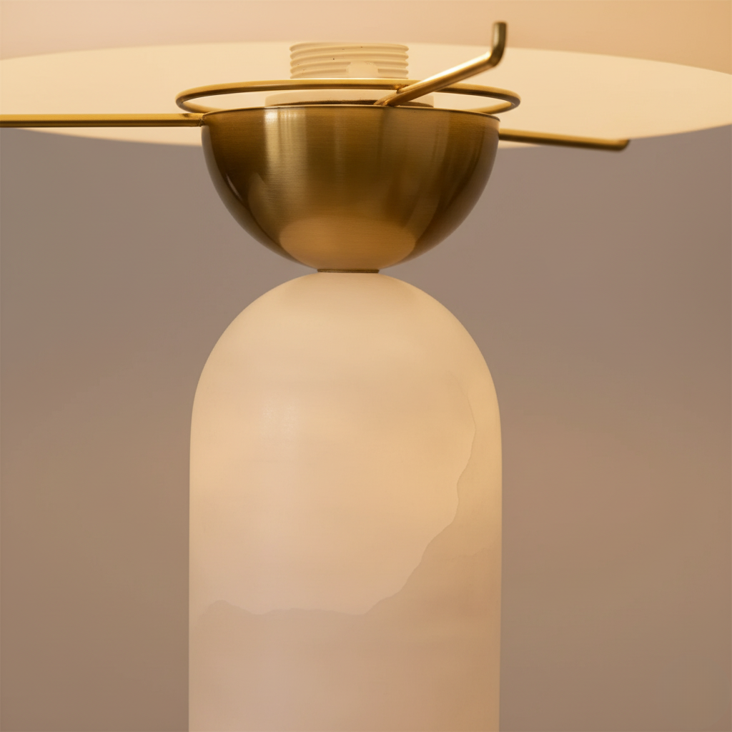 Lámpara de mesa moderna, luz decorativa para crear ambientes acogedores en salón/dormitorio.