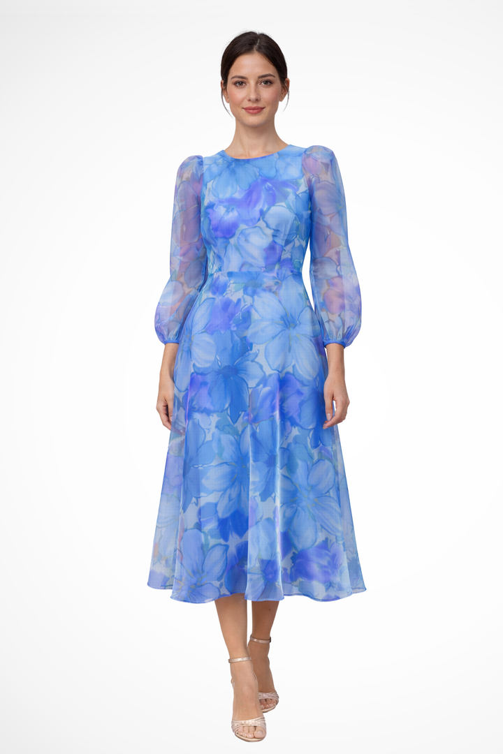 Vestido midi mujer con estampado floral vibrante, diseño elegante y mangas largas para invitadas.