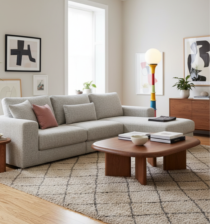 Iluminación decorativa: lámpara de pie moderna para salón. Estilo contemporáneo y luz ambiental.