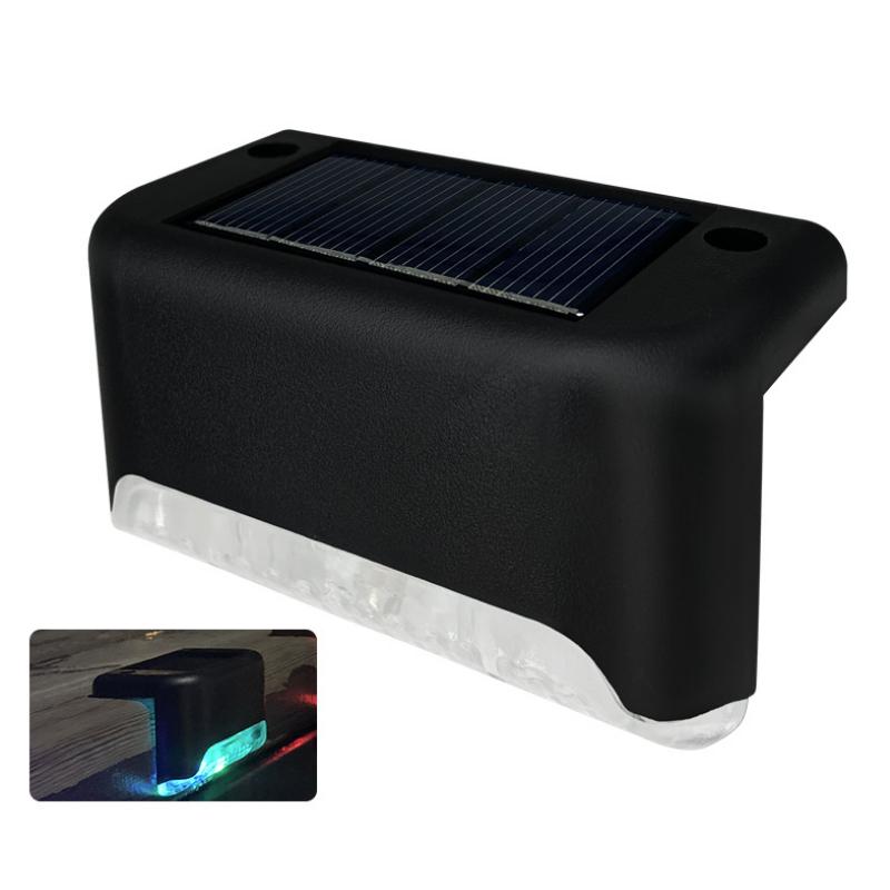 Pack de 4 luces solares para escaleras. Iluminación LED exterior, impermeable para jardín y caminos.