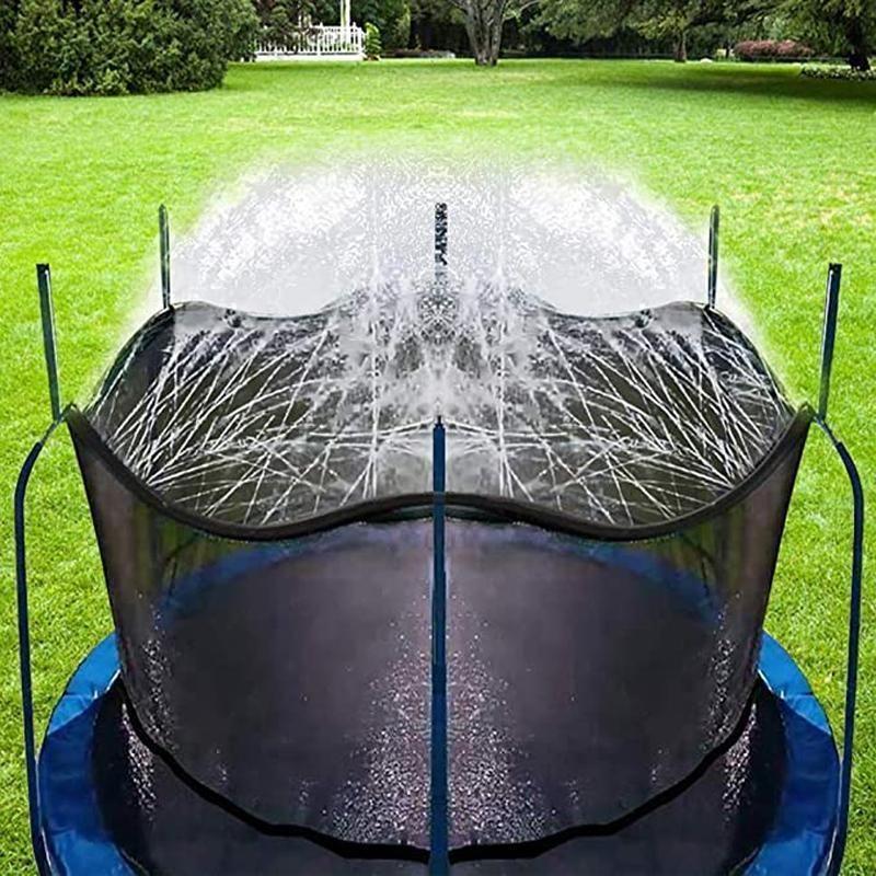 Aspersor de agua para trampolín, juguete de verano para niños en jardín.