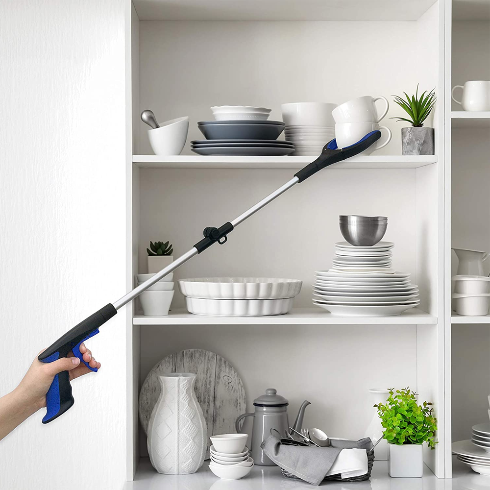 Pinza de agarre rotativa y ligera; ideal para alcanzar objetos en lugares difíciles sin esfuerzo.