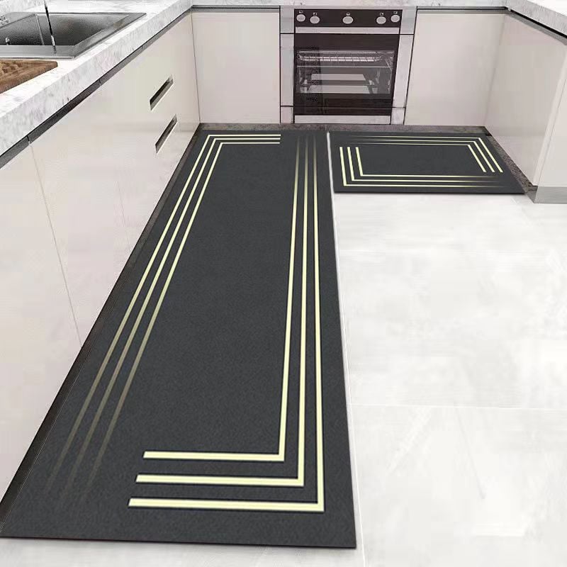 Alfombrilla de baño textil suave, absorbente y de secado rápido para confort y seguridad en el hogar.