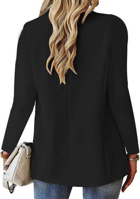 Blazer versátil de mujer, perfecto para outfits casuales o estilo profesional, moda femenina.