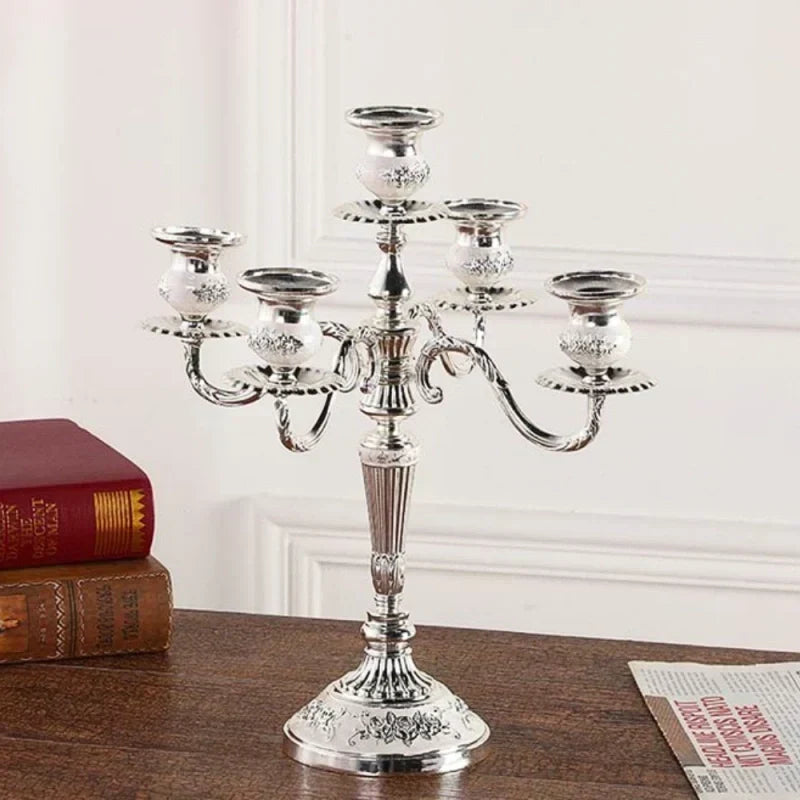 Candelabro de lujo para hogar, 5 brazos, estilo floral, centro de mesa impresionante y clásico.