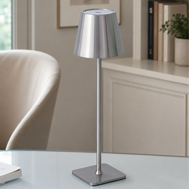 Lámpara táctil LED para mesas. Inalámbrica, estilo escandinavo. Iluminación regulable para interior y exterior.