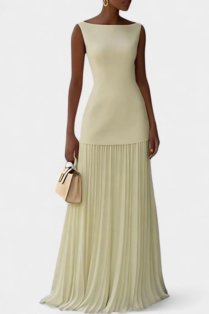 Vestido maxi de noche elegante con pliegues, escote barco. Sin mangas, ideal para fiesta o gala de mujer.