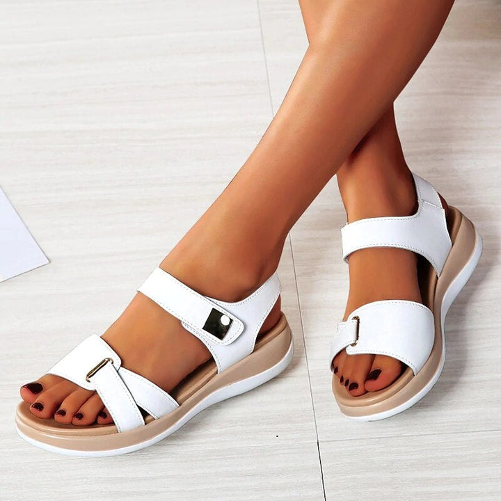 Sandalias ortopédicas elegantes para mujer, soporte anatómico y confort, perfectas para verano y alivio dolor pies.