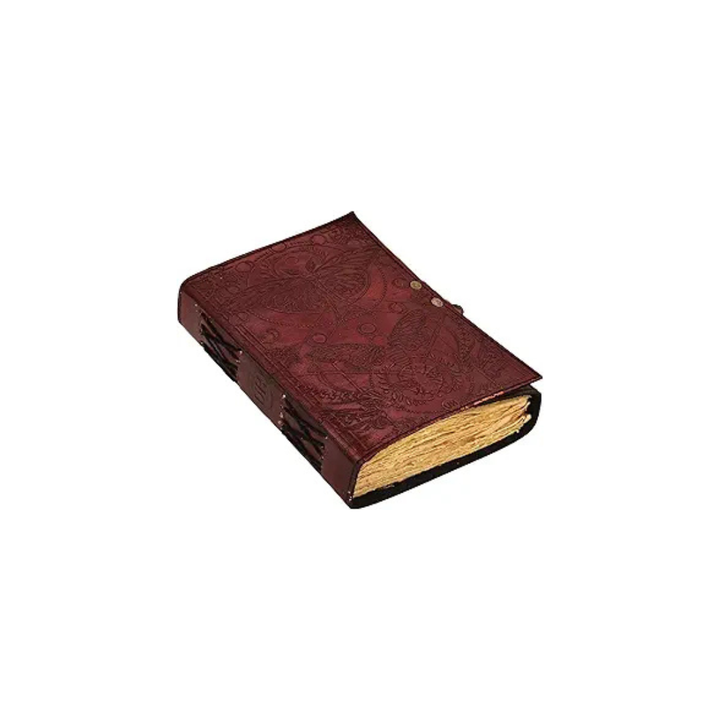 Cuaderno de cuero vintage artesanal con cerradura, ideal para diario personal y notas importantes.