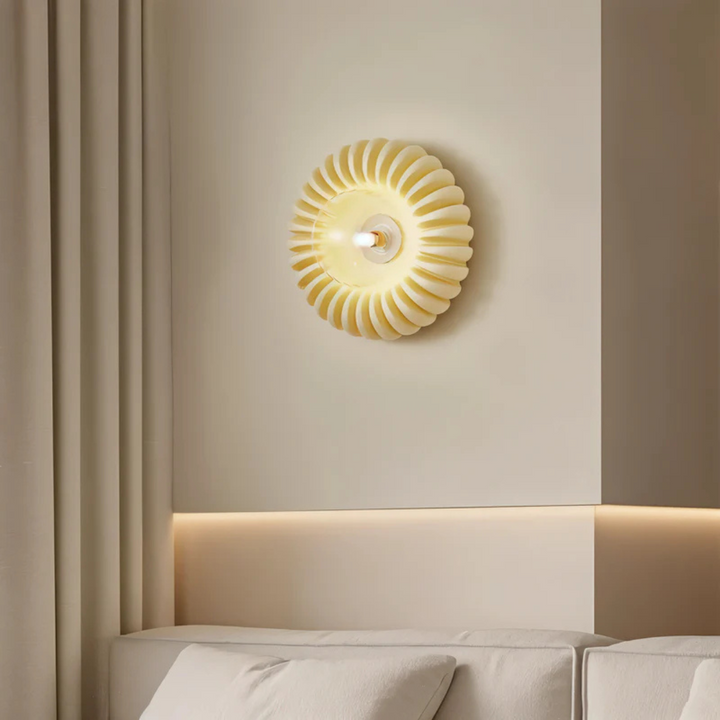 Lámpara de pared LED moderna, luz cálida para iluminación ambiental de salón o dormitorio. Eficiencia energética.