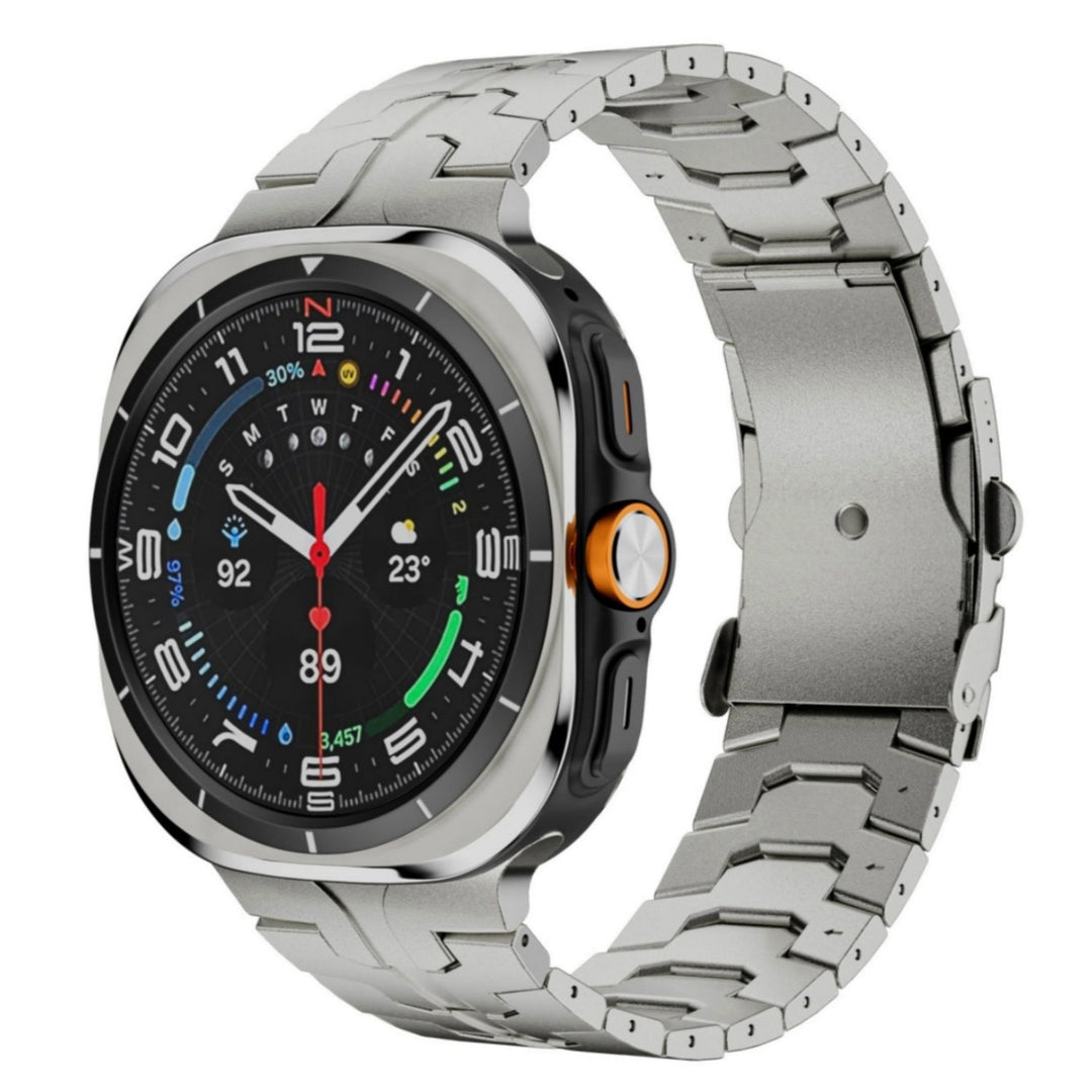 Correa ajustable de titanio para smartwatch de 47mm, ligera y confortable para uso diario.
