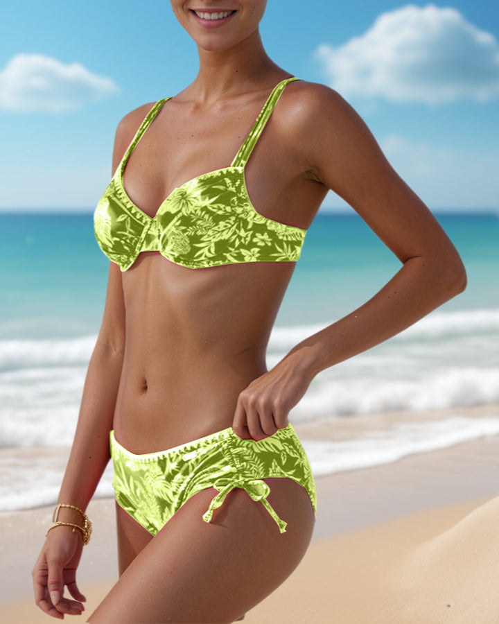 Bikini de mujer estilo marino, con lazo, perfecto para tus días de sol y agua este verano.