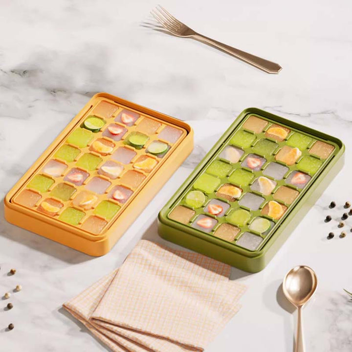 Molde de hielo con rejilla para cubitos. Asegura frescura rápida en tus bebidas, ideal para verano.