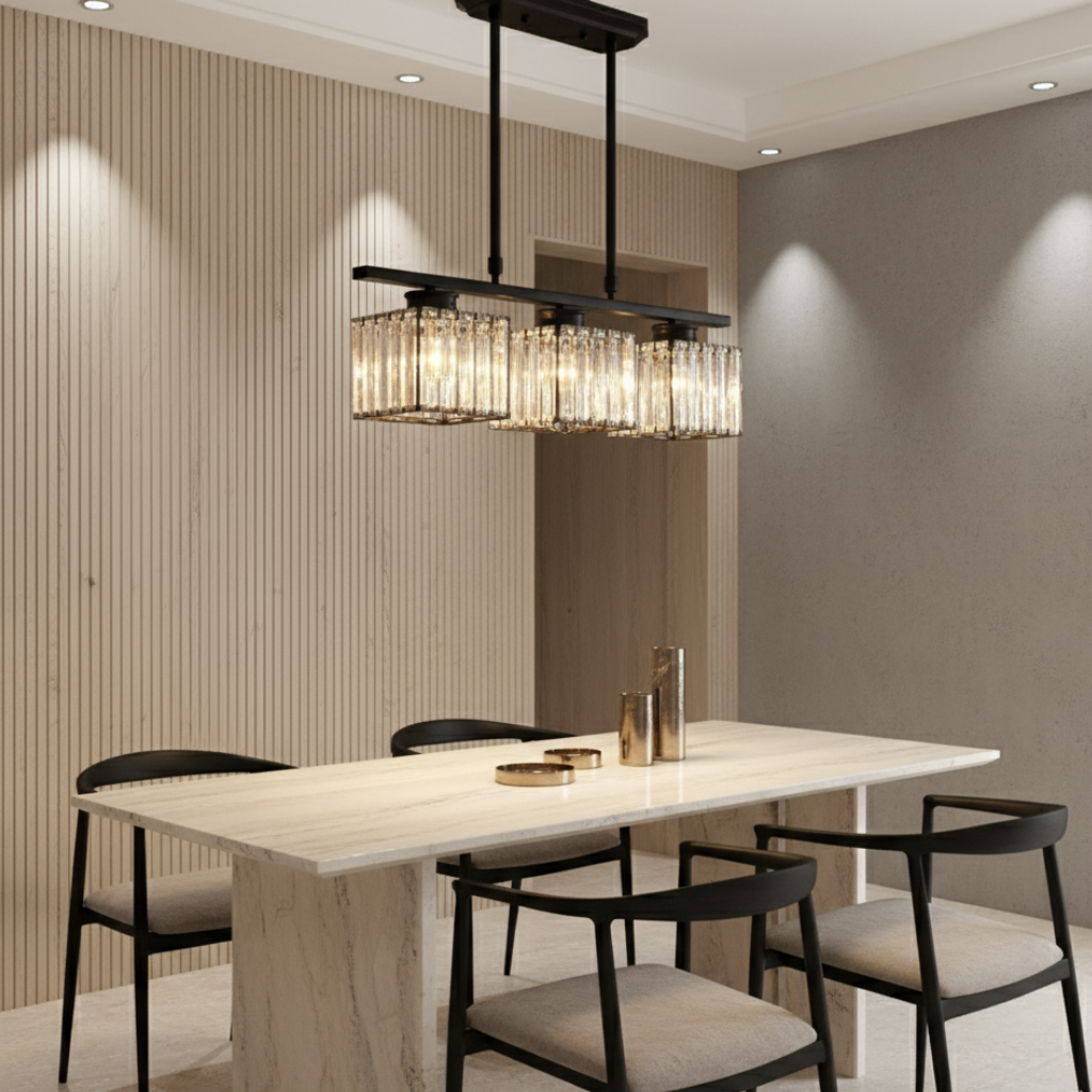 Lámpara colgante lineal negra y dorada, estilo Art Decó, ideal para comedor moderno.