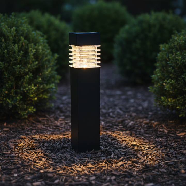 Iluminación exterior LED solar. Ecológica, moderna para jardín y patio.