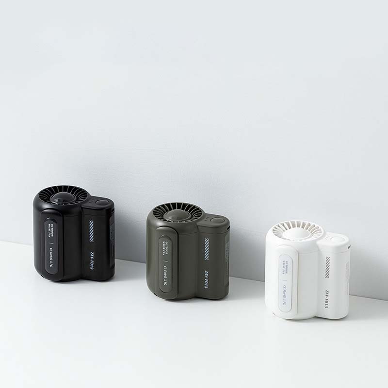 Conveniente ventilador portátil recargable con clip, ideal para mantenerte fresco en verano con facilidad.