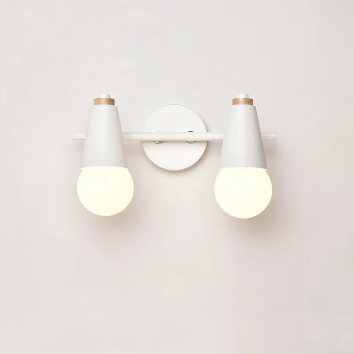 Lámpara de pared moderna con tecnología LED, eficiencia energética y estilo ajustable para el hogar.