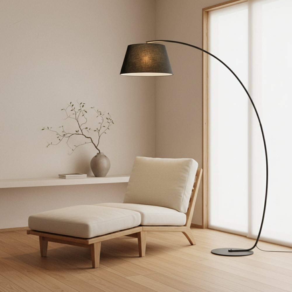 Lámpara de pie arco moderna, ilumina tu sala de estar con estilo y luz ambiental elegante.