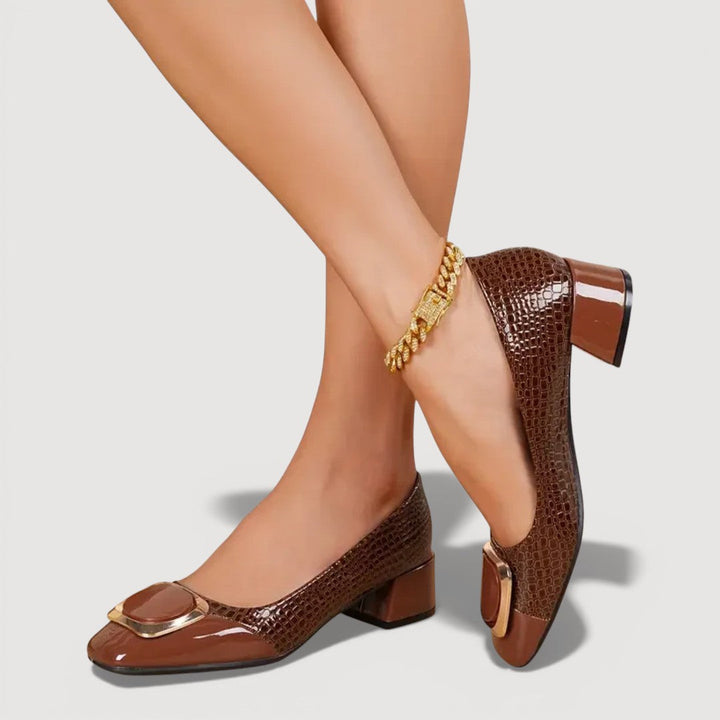 Tacones bloque mujer efecto cocodrilo, elegantes y cómodos para oficina o evento.
