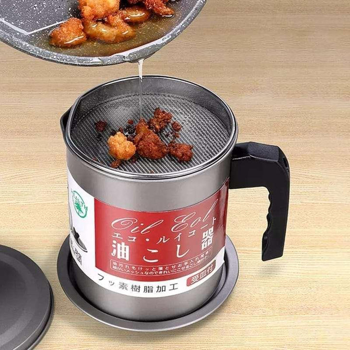 Olla filtradora de aceite de cocina 1.4L en acero inoxidable. Perfecta para almacenar y reutilizar aceite.