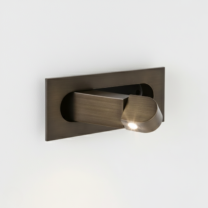 Decoración hogar con aplique de pared moderno, luz de noche y lectura ajustable.