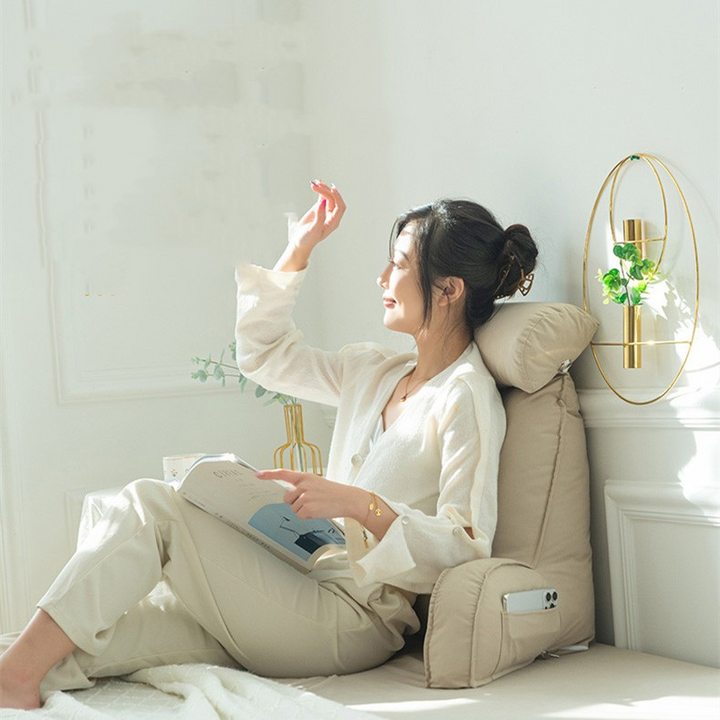 Almohada de respaldo ergonómica unisex para soporte lumbar y confort total en hogar.