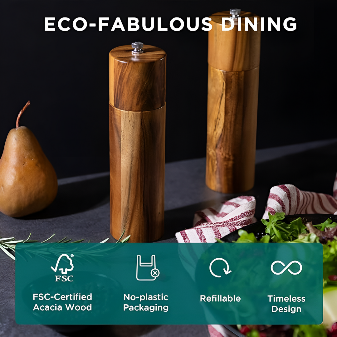 Set de molinillos de madera minimalistas para especias. Utensilios de cocina elegantes para sal y pimienta.