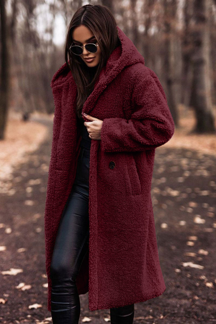Chaqueta femenina de moda, diseño elegante y versátil. Ideal como abrigo ligero para cualquier temporada.