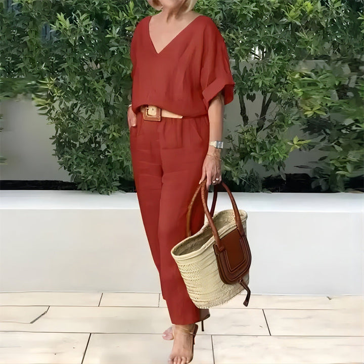 Conjunto femenino primavera/verano: blusa cuello V y pantalón recto con bolsillos, muy cómodo y versátil.